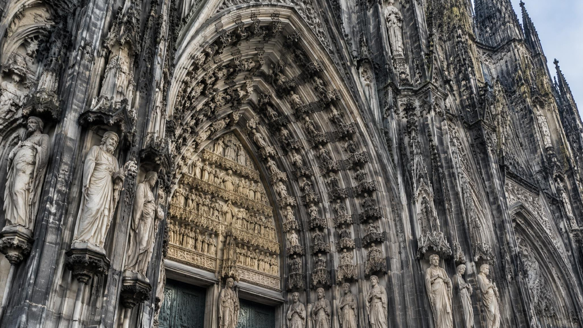 cologne cathedral facade closeup
